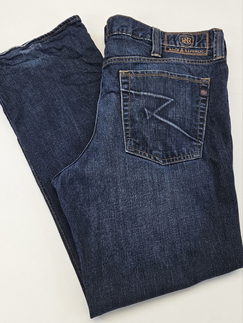 Rock & Republic Rigid Jeans Men’s 38 x 30 Dark Wash Blue Denim - Picture 2 of 12